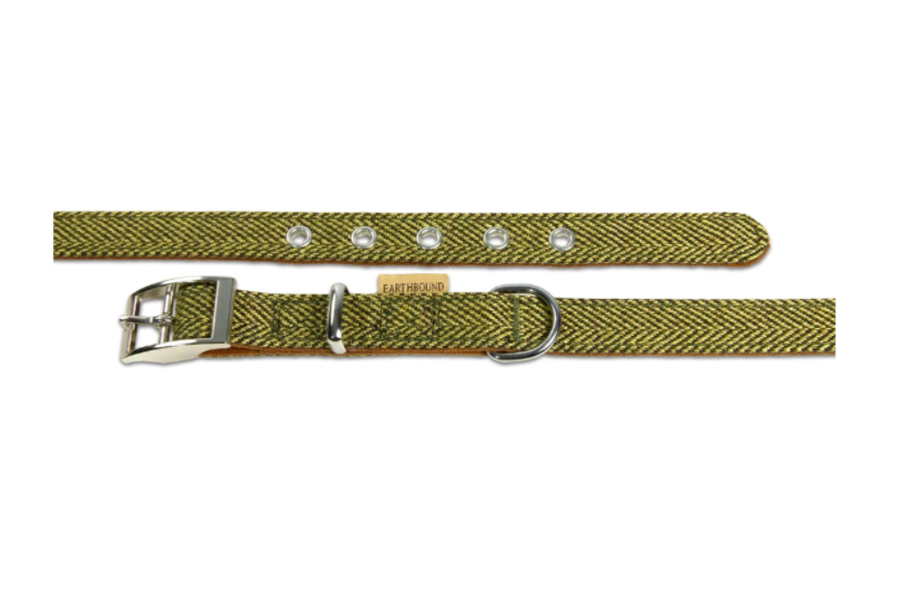 collare in tweed
